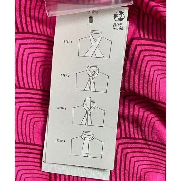 Worthington Pink Art Deco Geometric Bow Tie Blouse Mock Neck Satin Top 2X - Picture 9 of 9